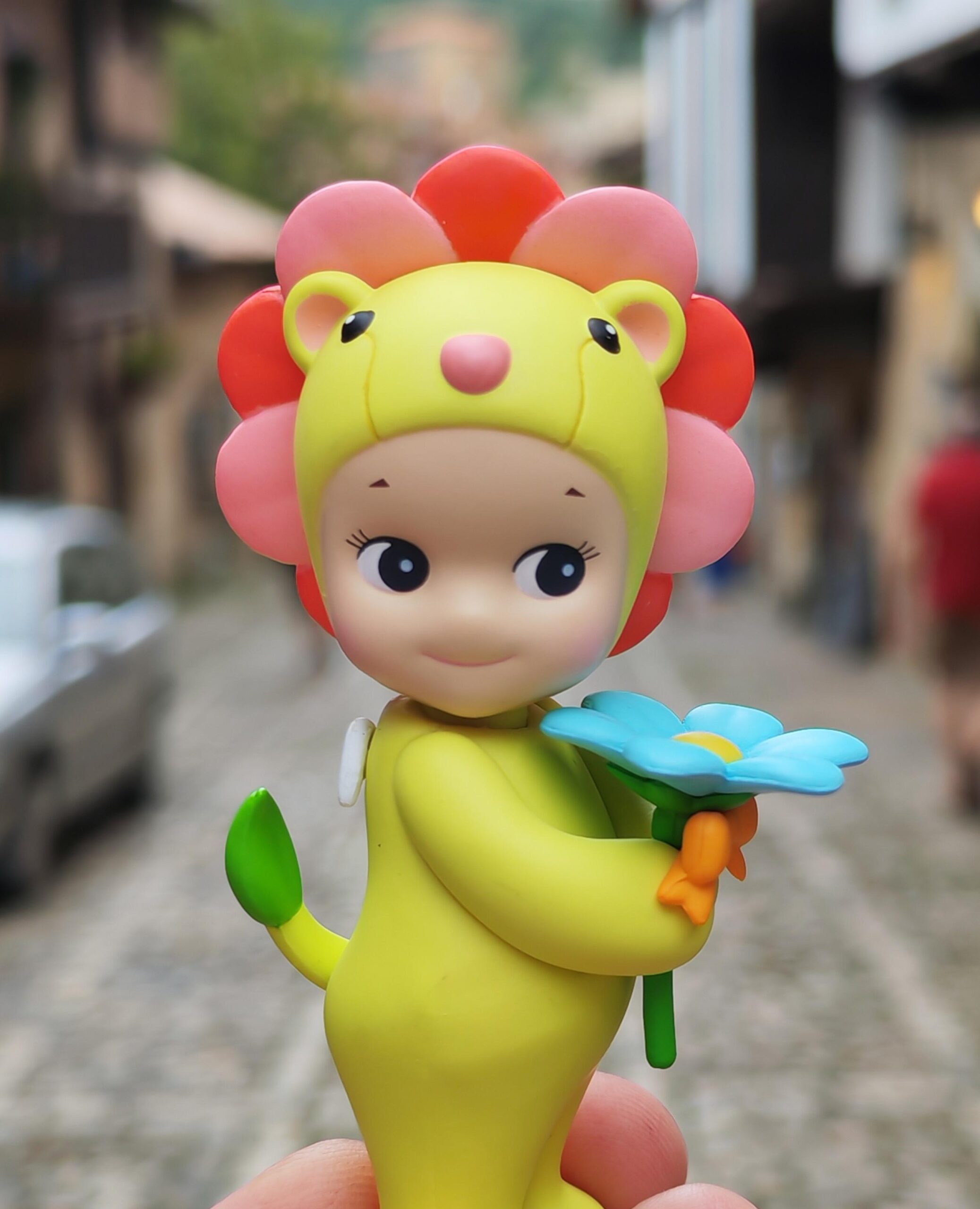 IMG_20260815_105600_edit_43842425979628 Sonny Angel coleccionable en Santillana del Mar - Da Vinci
